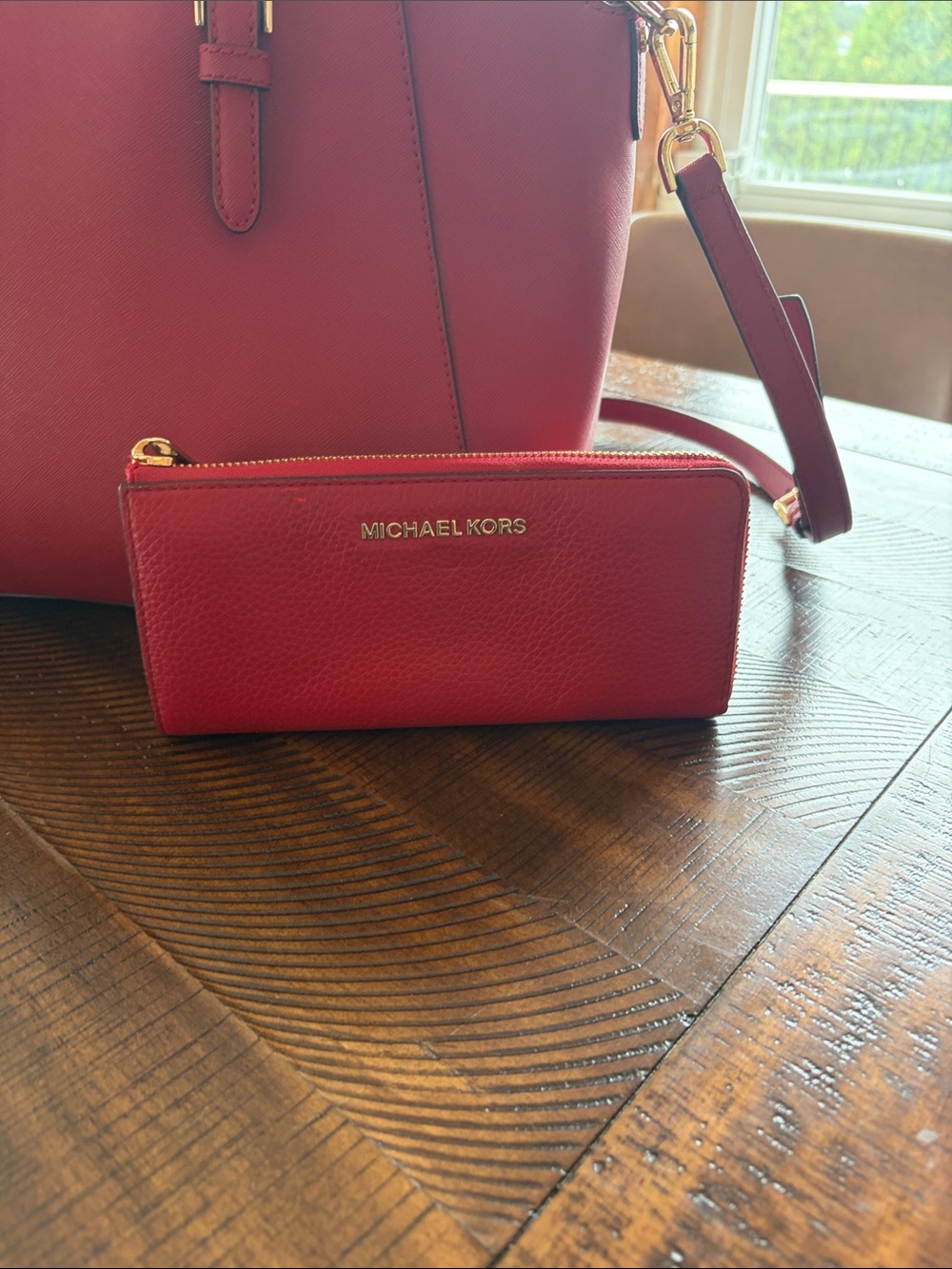 Michael Kors Red Leather Satchel with Matching Wristlet - Picture 2 of 4